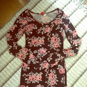 H&M size small long sleeve above knee dress